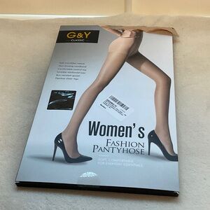 Classic Women's Fashion Pantyhose - Nude